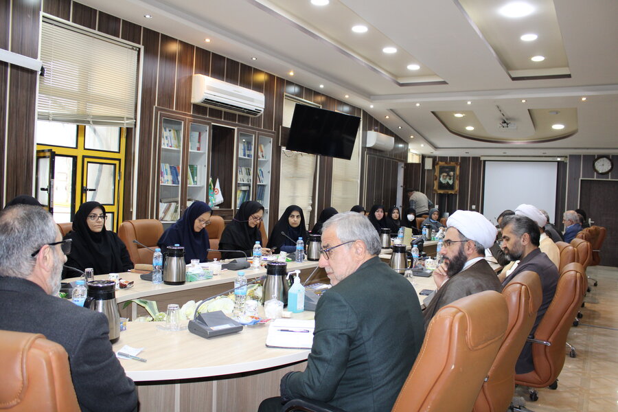 جلسه شورای معاونین