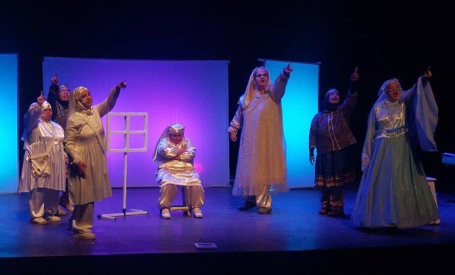 اکران ۶ تئاتر در نخستین روز هشتمین جشنواره منطقه‌ای «آفتاب» در اصفهان