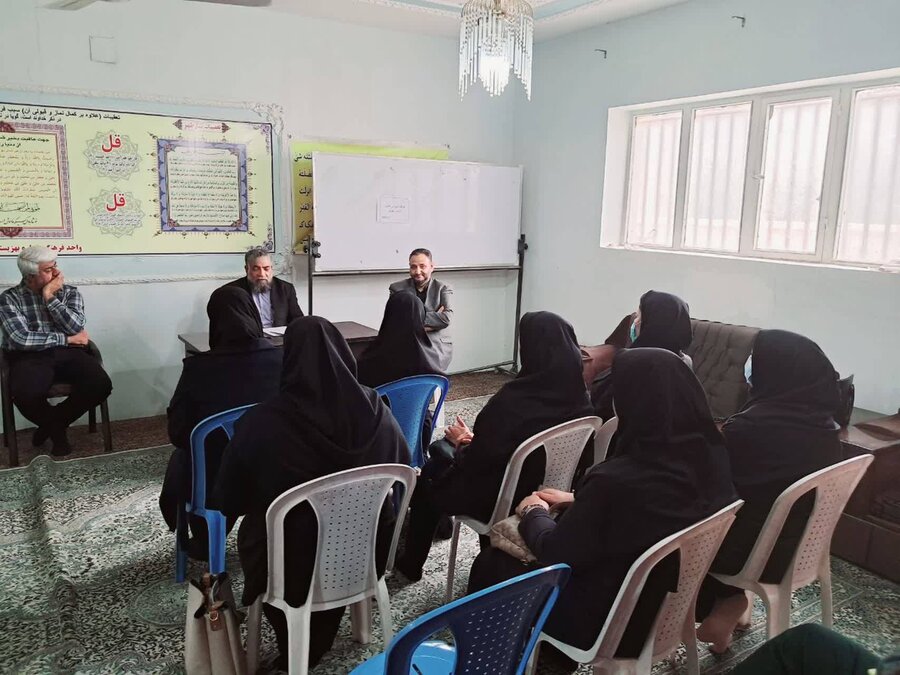 برگزاری دوره آموزشی راهکارهای تکریم ارباب‌رجوع ویژه مراکز تحت نظارت بهزیستی خرمشهر