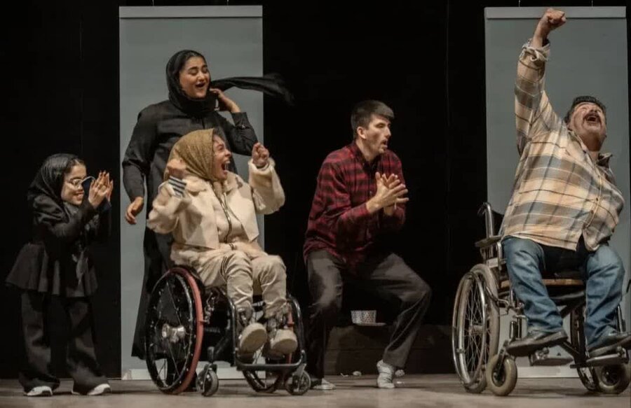 «راهی به رهایی»؛ نمایشی از رنج، امید و توانمندی نوجوانان دارای معلولیت در دل گلستان