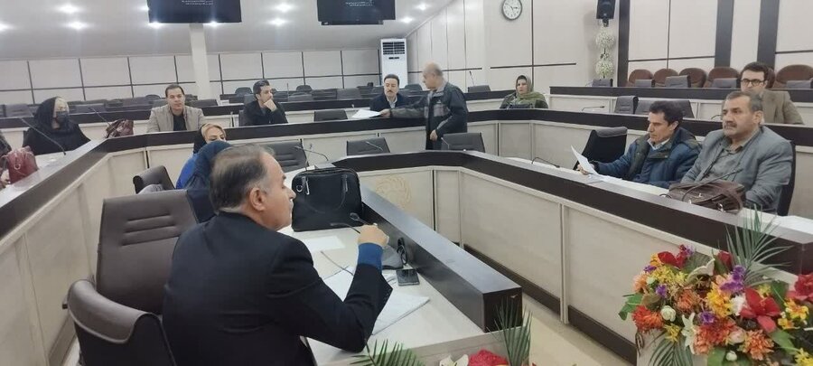 نشست بررسی چالش‌های مراکز مشاوره سنندج برگزار شد