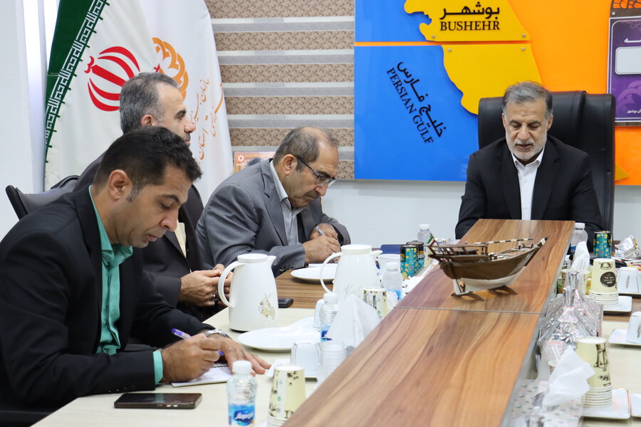 نشست مشترک مدیرکل بهزیستی استان بوشهر با نماینده مردم شهرستانهای بوشهر، گناوه و دیلم در مجلس شورای اسلامی