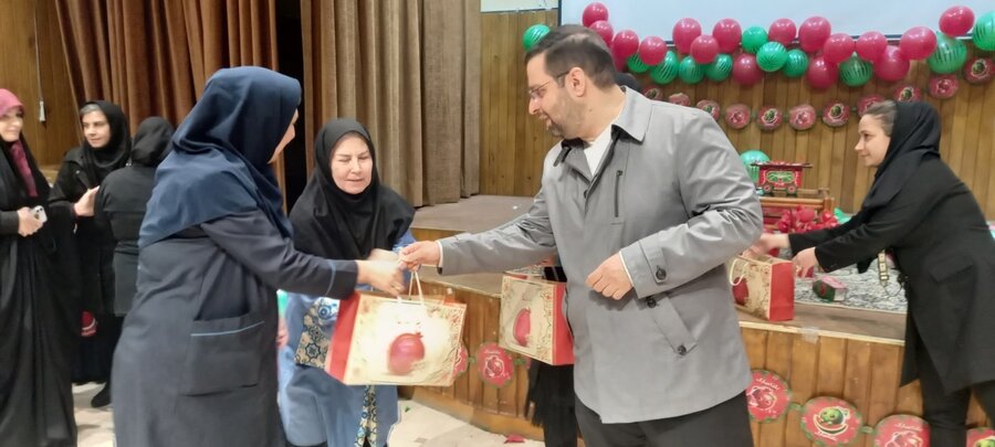 شمیرانات | حضور مدیر کل بهزیستی استان تهران در مراسم شب یلدا در شیرخوارگاه حضرت آمنه(س)                      