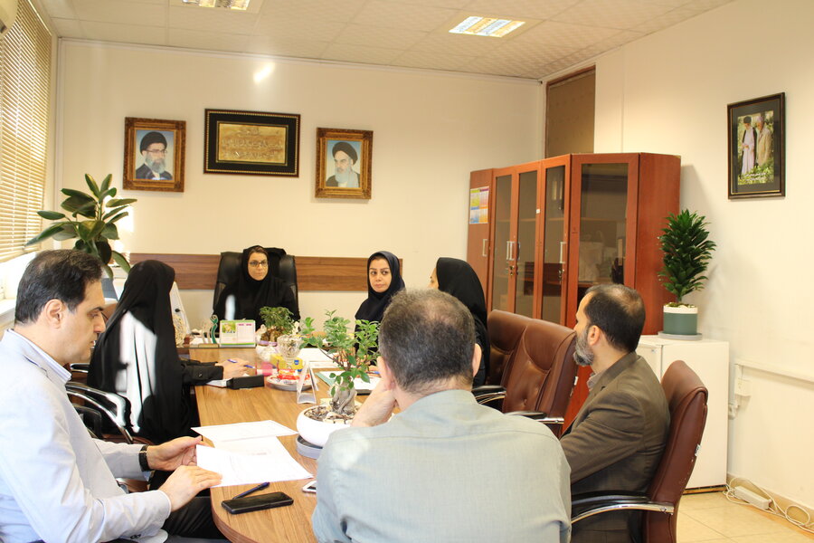 برگزاری سومین کمیته فنی تشریفات قانونی مناقصه/استعلام در بهزیستی گیلان