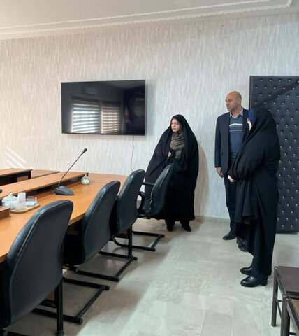 ساوجبلاغ | حضور معاون برنامه‌ریزی و توسعه و مسئول بازرسی فرمانداری شهرستان ساوجبلاغ در محل اداره بهزیستی