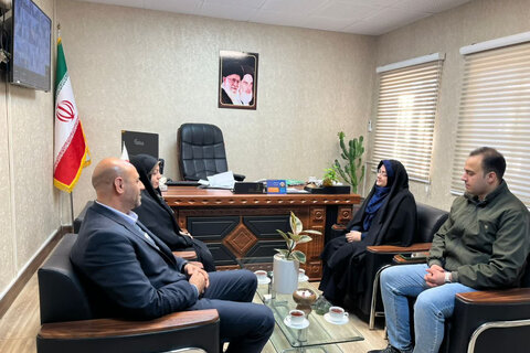 ساوجبلاغ | حضور معاون برنامه‌ریزی و توسعه و مسئول بازرسی فرمانداری شهرستان ساوجبلاغ در محل اداره بهزیستی