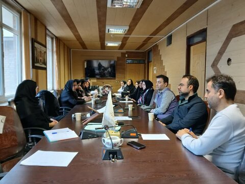 برگزاری جلسه هم‌اندیشی به‌منظور تقویت حمایت از ایتام تحت پوشش بهزیستی ملایر