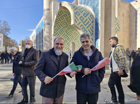 کرج | حضور کارکنان مجموعه بهزیستی شهرستان کرج در مراسم بزرگداشت هفته بصیرت