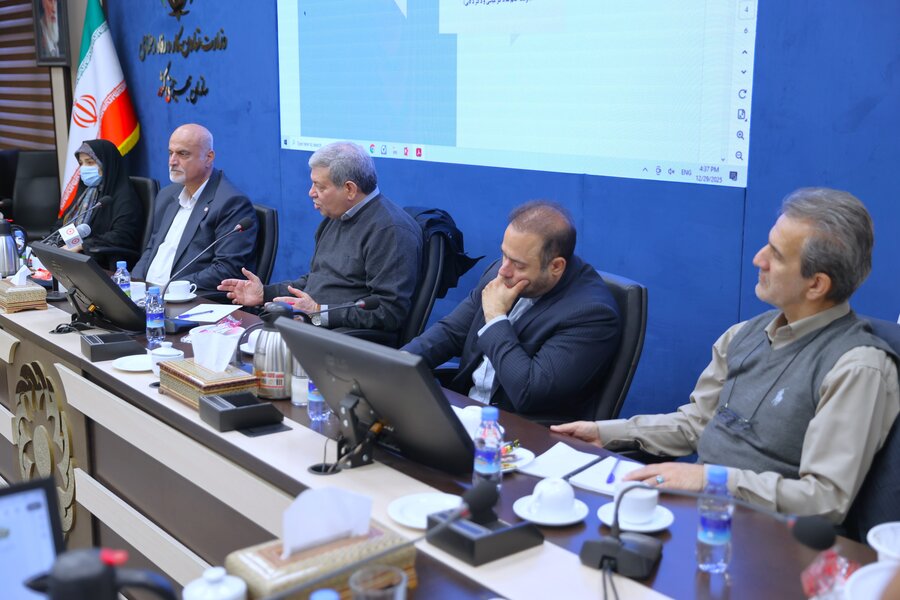 بیست و ششمین جلسه شورای اداری