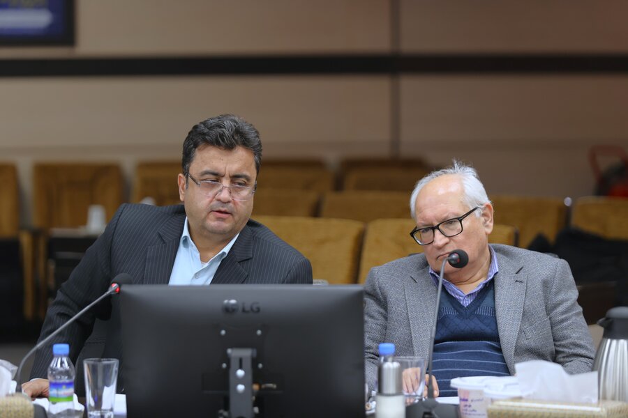 بیست و ششمین جلسه شورای اداری