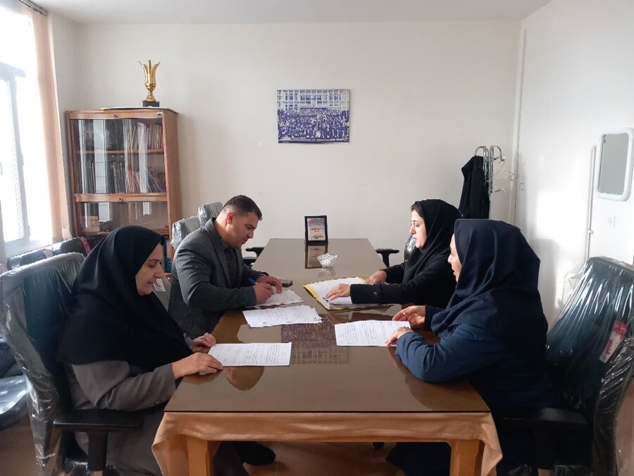 نمین| برگزاری جلسه کمیته اشتغال با محوریت حمایت‌های معیشتی و توانمندسازی