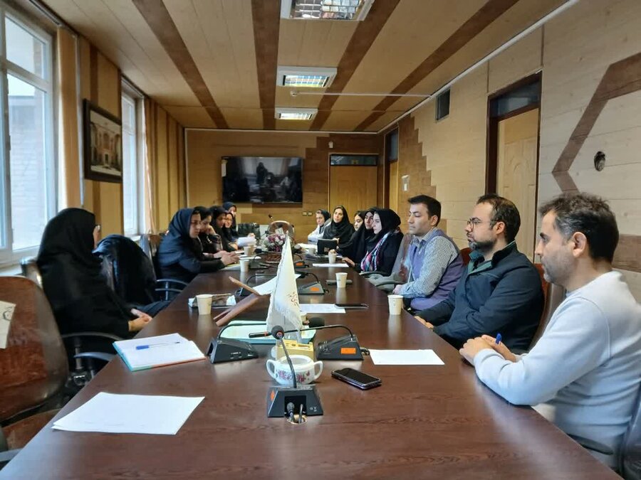 برگزاری جلسه هم‌اندیشی به‌منظور تقویت حمایت از ایتام تحت پوشش بهزیستی ملایر