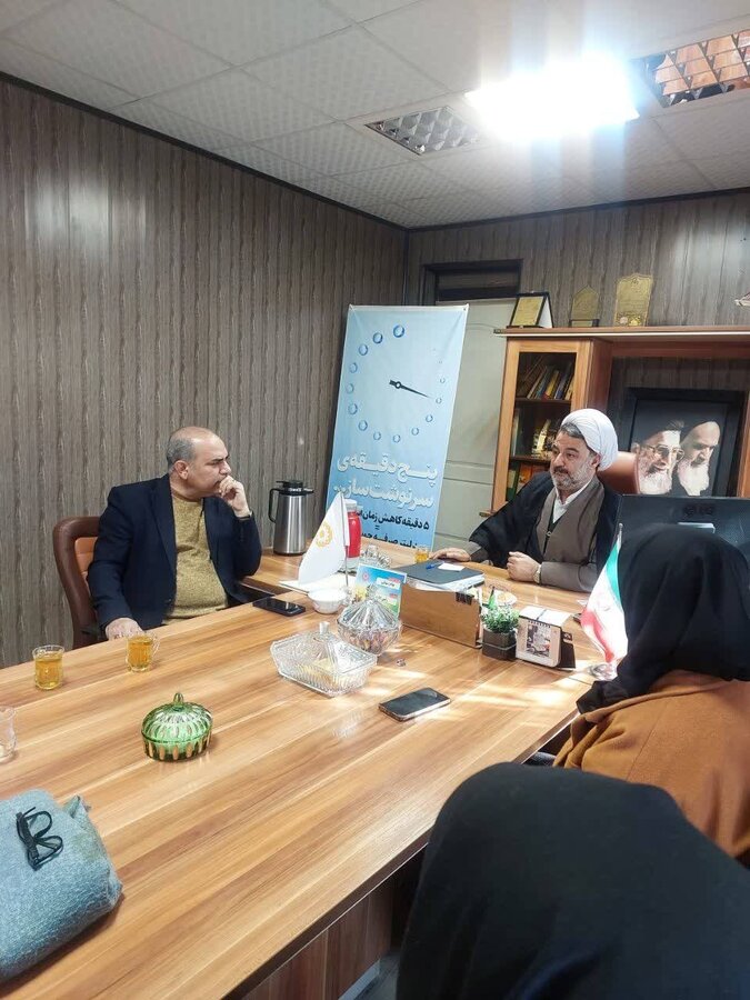 رباط کریم | برگزاری جلسه آموزشی پیامد و بحران کم آبی