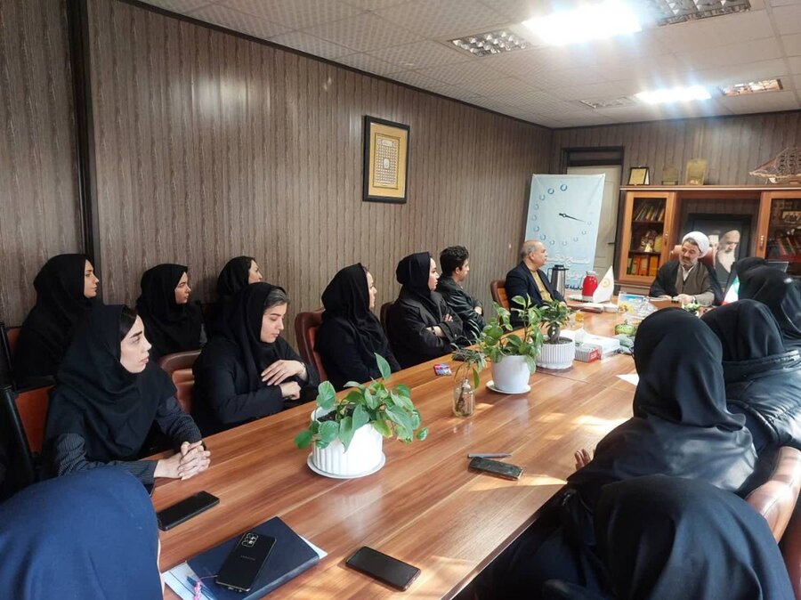 رباط کریم | برگزاری جلسه آموزشی پیامد و بحران کم آبی