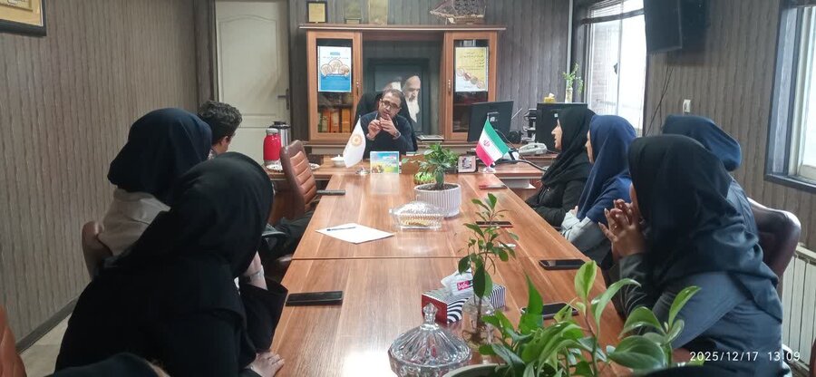 رباط کریم | برگزاری جلسه آموزشی تغذیه سالم با محوریت نان سالم