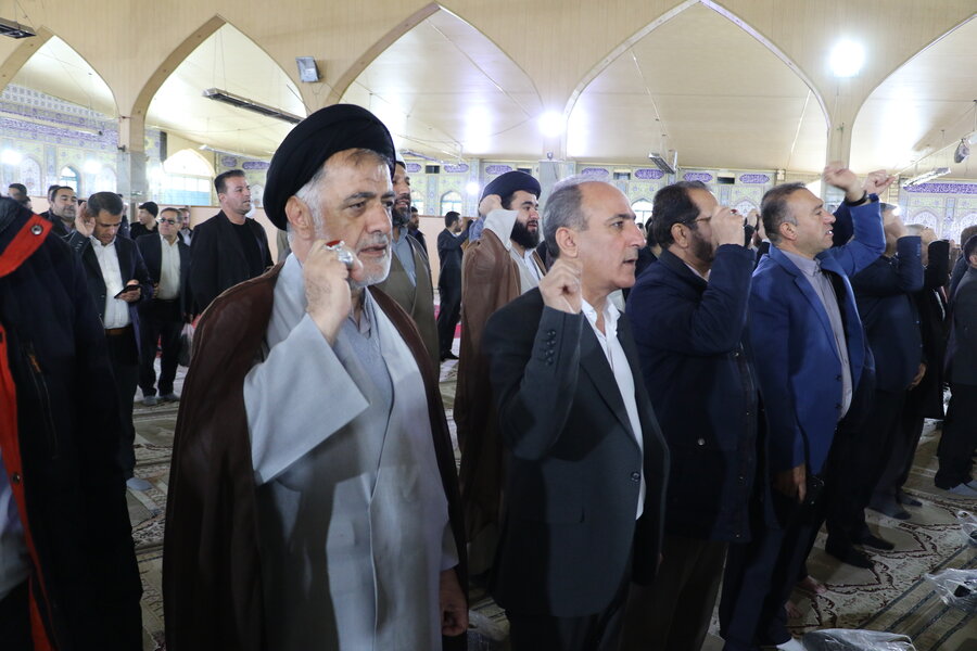 حضور مدیرکل و همکاران بهزیستی کهگیلویه و بویراحمد در مراسم یوم الله ۹ دی