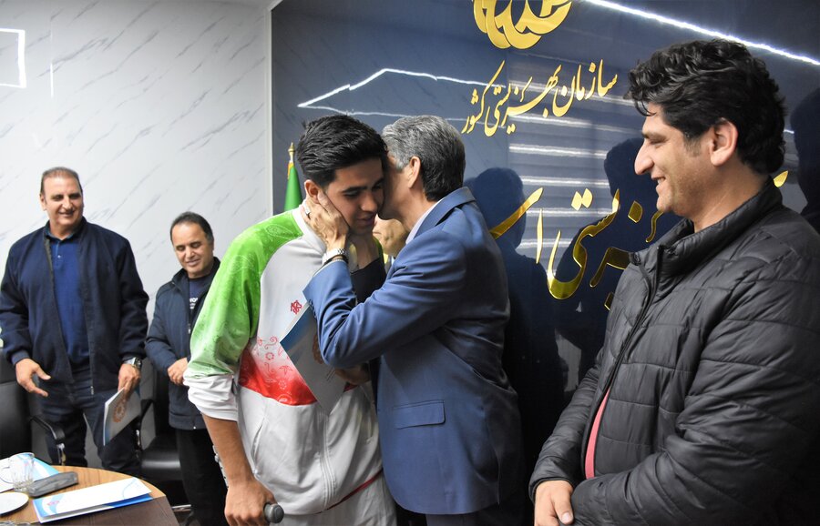 تجلیل از قهرمانان پاراالمپیک