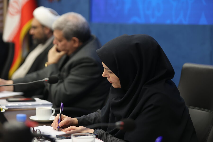 نشست ( گفتگوی نخبگان ) با ریاست سازمان بهزیستی