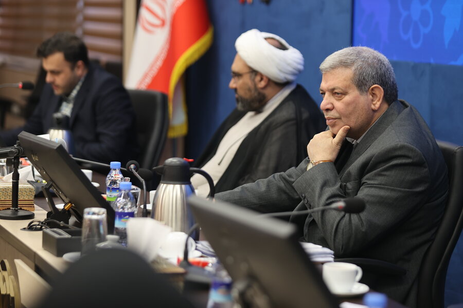 نشست ( گفتگوی نخبگان ) با ریاست سازمان بهزیستی