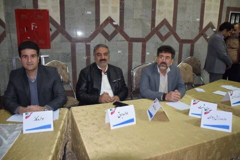 برگزاری میز خدمت و  دومین همایش مجتمع های مسکونی فردیس