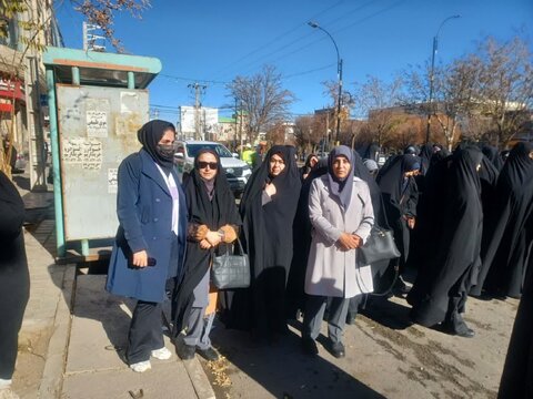 حضور سرپرست بهزیستی و اورژانس اجتماعی بوئین‌زهرا در مراسم «روز میثاق امت با ولایت»