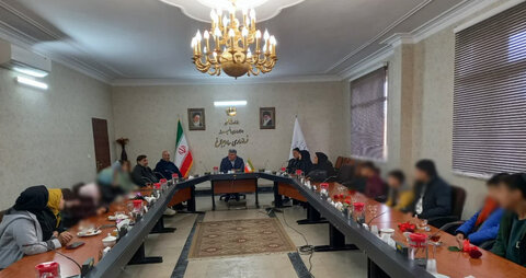 فرماندار ساوجبلاغ؛تکیه‌گاه و پدرانه در کنار خانواده بزرگ بهزیستی