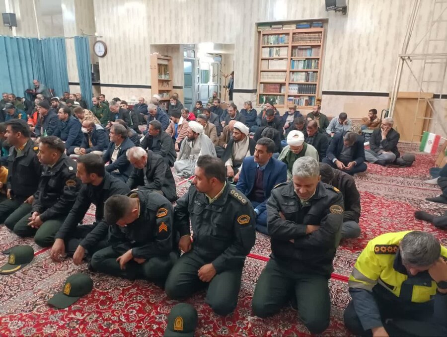 مراسم گرامیداشت «یوم‌الله ۹ دی در مسجد جامع شهرستان طالقان برگزار شد