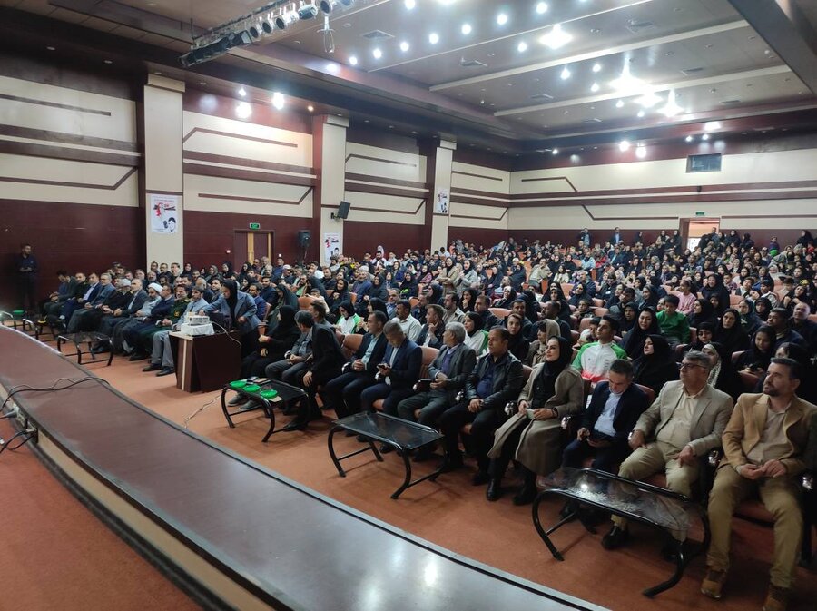 خرامه|با حضور سرپرست بهزیستی فارس؛ تجلیل از قهرمانانی که از دل محدودیت‌ها افتخار ساختند