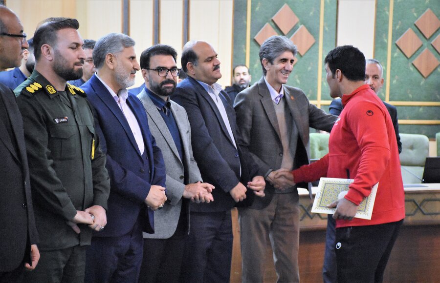 شهدای دولت میزبان قهرمانان ملی