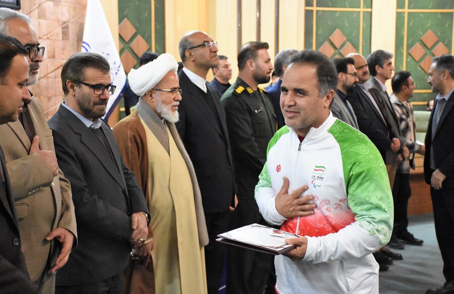 شهدای دولت میزبان قهرمانان ملی