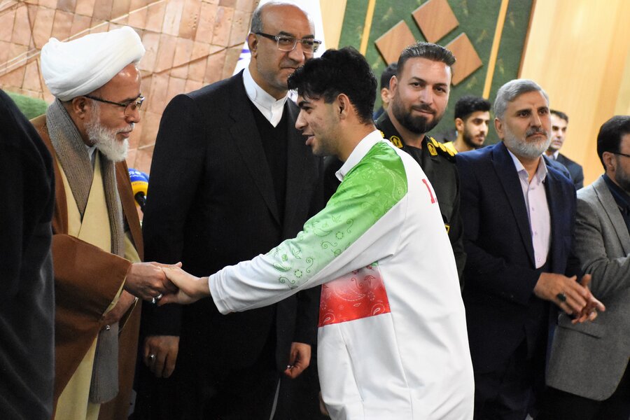 شهدای دولت میزبان قهرمانان ملی