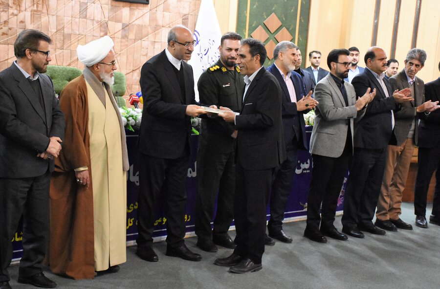 شهدای دولت میزبان قهرمانان ملی