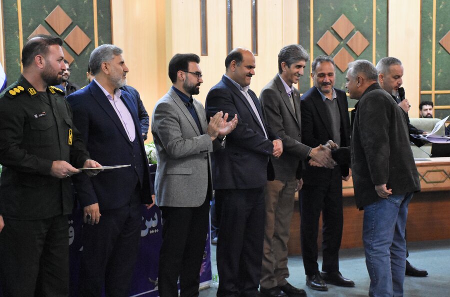 شهدای دولت میزبان قهرمانان ملی