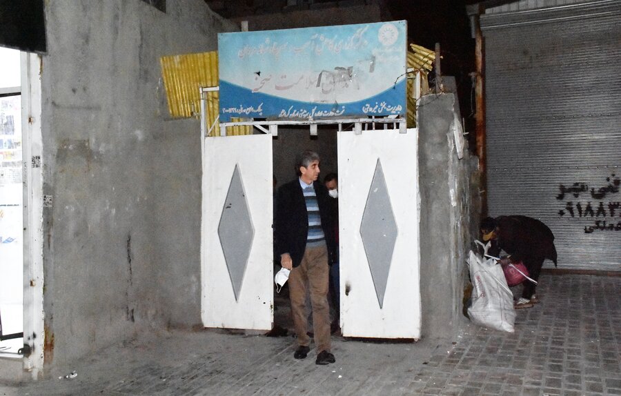 بازدید از پناهگاه‌های شبانه