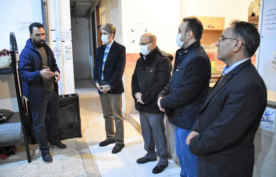 بازدید از پناهگاه‌های شبانه