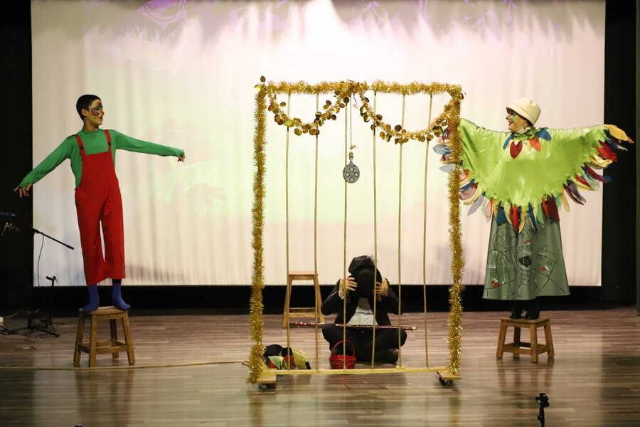 در رسانه / ‍ ‍ نمایش «پند طوطی»؛ تجلی توانمندی هنرمندان دارای معلولیت در عرصه تئاتر