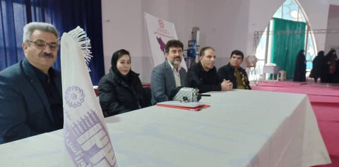 فردیس | میز خدمت برپا شد