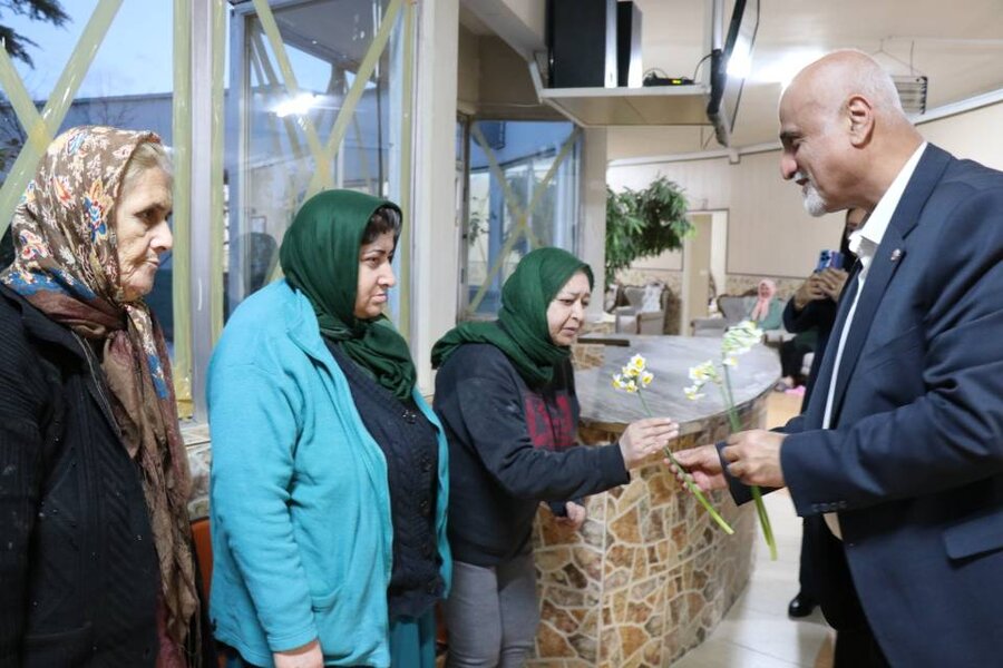 بازدید مدیرکل دفتر ریاست سازمان بهزیستی کشور از مرکز نگهداری بیماران روان زنان در ارومیه