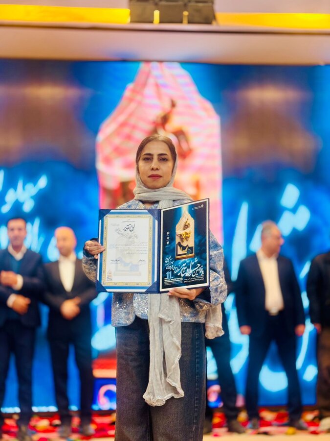 درخشش نمایش «سقف معلق» در جشنواره تئاتر معلولان خلیج فارس