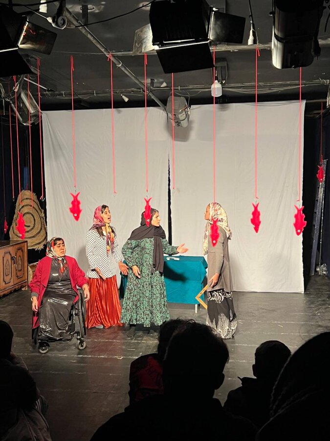 درخشش هنرمندان دارای معلولیت بوشهری در یازدهمین جشنواره تئاتر منطقه‌ای خلیج فارس