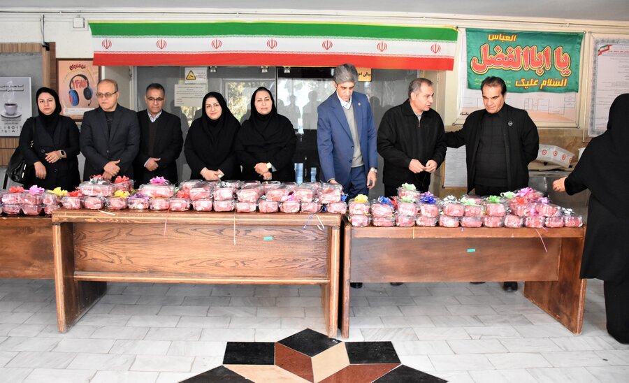 توزیع بسته‌های معیشتی