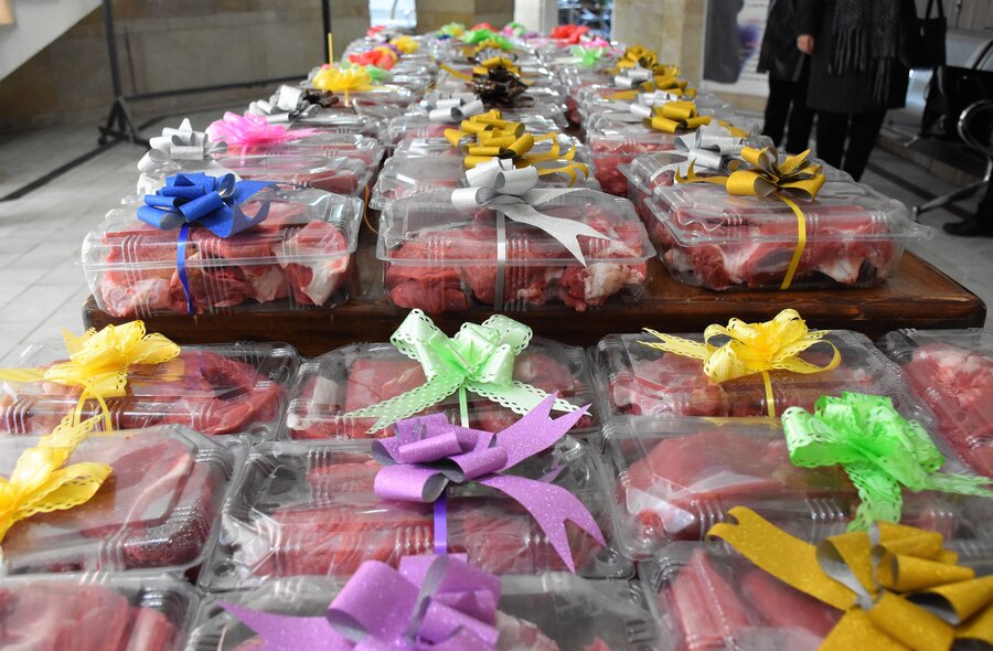 توزیع بسته‌های معیشتی