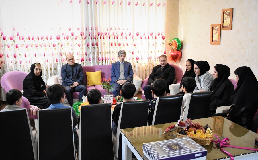 بازدید از مراکز در روز پدر