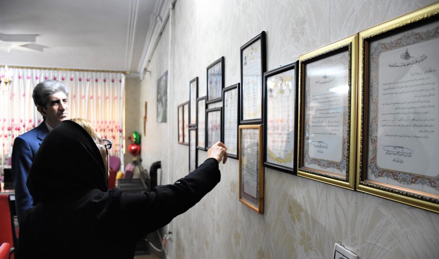 بازدید از مراکز در روز پدر