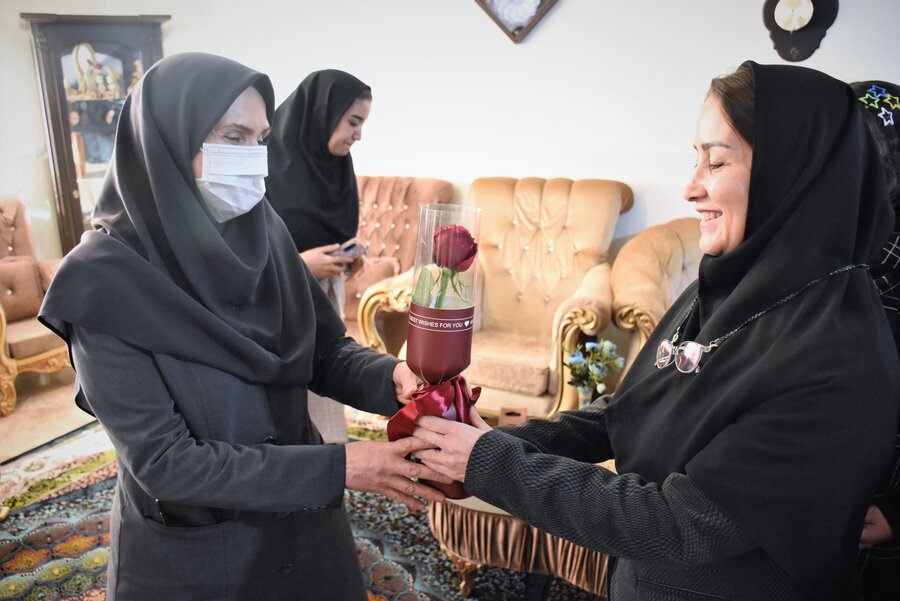 بازدید از مراکز در روز پدر