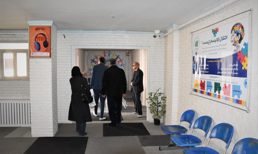 بازدید از مراکز در روز پدر