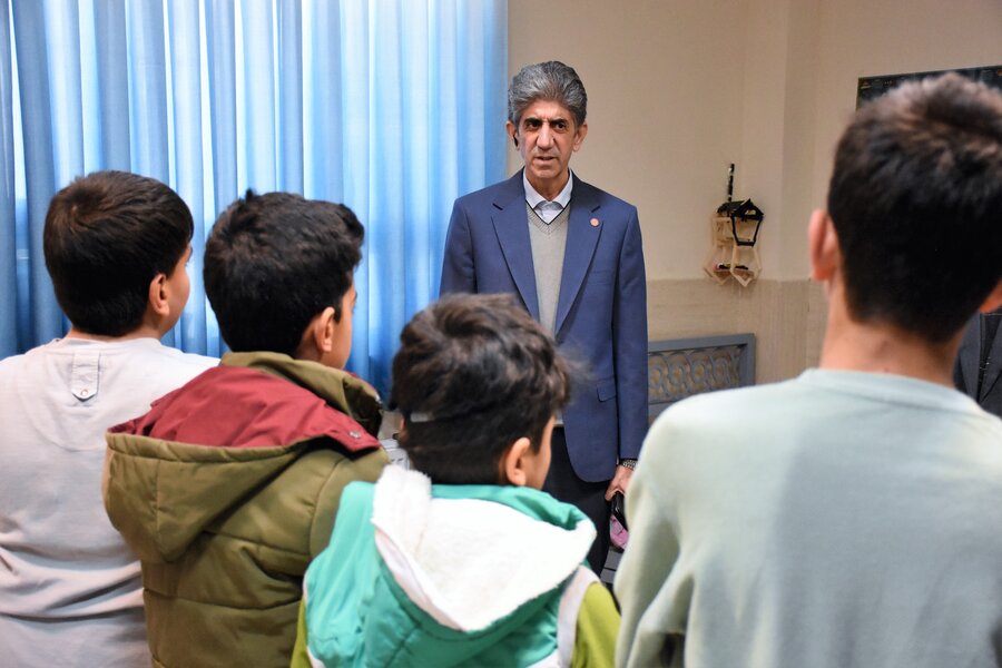 بازدید از مراکز در روز پدر