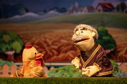 گلستان - فرار از مزرعه