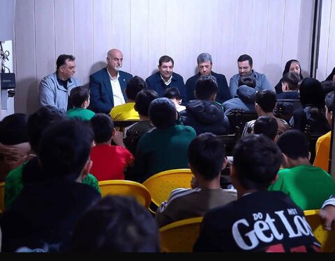 بازدید مشاور و دستیار رهبر انقلاب اسلامی از مرکز شبه خانواده پسران