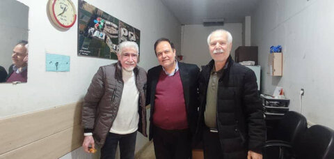 کرج | گزارش تصویری | مدیر بهزیستی کرج میلاد حضرت علی (ع) را به همکاران تبریک گفت